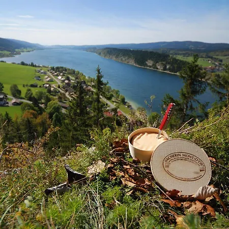 De - La Baie Du 3*